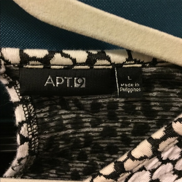 Apt. 9 t-shirt dress - Picture 2 of 3